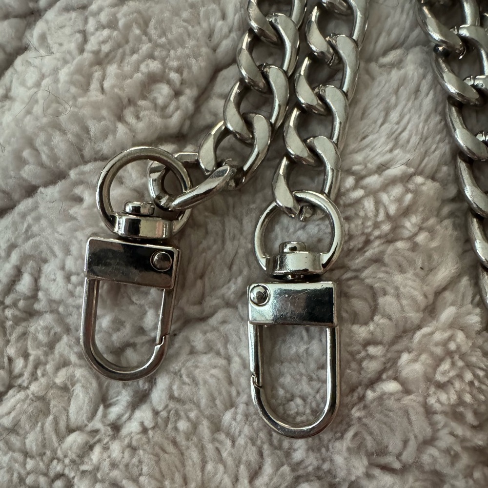 Purse chain replacement strap - Picture 2 of 3